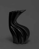 Sinuo Nero Opaco | Matte Black Sculptural Ceramic Vase