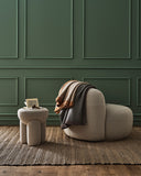 Douglas | Boucle Pouf - INTERNATIONAL DESIGN - Poufs - luxury - art